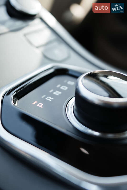 Внедорожник / Кроссовер Land Rover Range Rover Evoque 2018 в Коломые фото 15 Внедорожник / Кроссовер Land Rover Range Rover Evoque 2018 в Коломые