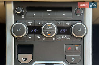 Внедорожник / Кроссовер Land Rover Range Rover Evoque 2015 в 