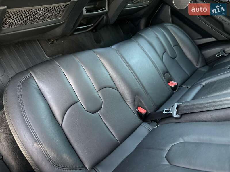 Внедорожник / Кроссовер Land Rover Range Rover Evoque 2012 в Киеве