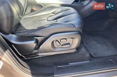 Внедорожник / Кроссовер Land Rover Range Rover Evoque 2015 в 