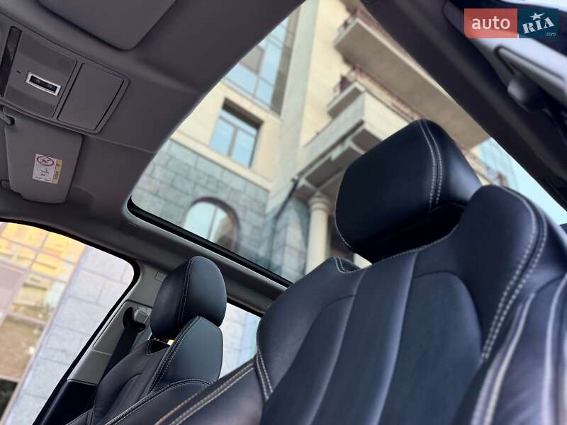 Внедорожник / Кроссовер Land Rover Range Rover Evoque 2015 в Одессе