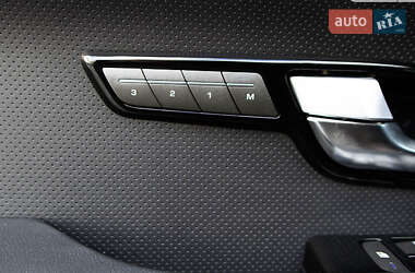 Внедорожник / Кроссовер Land Rover Range Rover Evoque 2014 в 