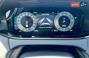 Внедорожник / Кроссовер Land Rover Range Rover Evoque 2024 в 