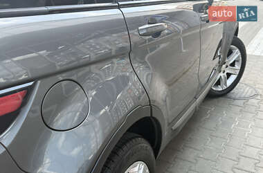 Внедорожник / Кроссовер Land Rover Range Rover Evoque 2015 в 