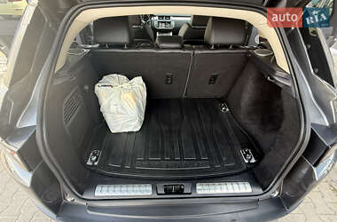 Внедорожник / Кроссовер Land Rover Range Rover Evoque 2015 в 