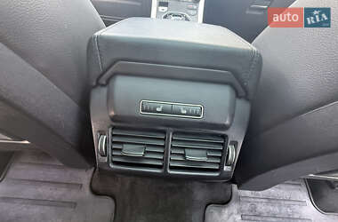 Внедорожник / Кроссовер Land Rover Range Rover Evoque 2015 в 