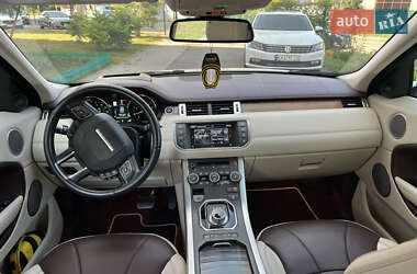 Внедорожник / Кроссовер Land Rover Range Rover Evoque 2016 в 