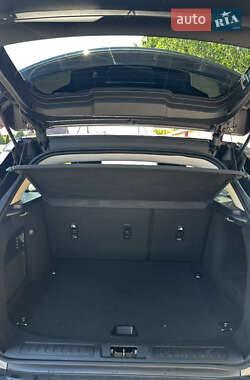 Внедорожник / Кроссовер Land Rover Range Rover Evoque 2015 в 