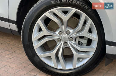 Внедорожник / Кроссовер Land Rover Range Rover Evoque 2020 в 