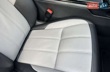 Внедорожник / Кроссовер Land Rover Range Rover Evoque 2020 в 