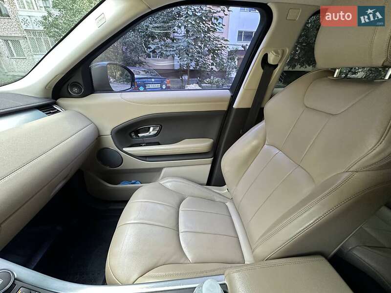 Внедорожник / Кроссовер Land Rover Range Rover Evoque 2016 в Николаеве