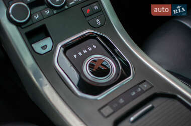 Внедорожник / Кроссовер Land Rover Range Rover Evoque 2015 в 