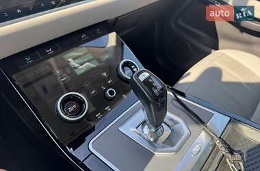 Позашляховик / Кросовер Land Rover Range Rover Evoque 2019 в 