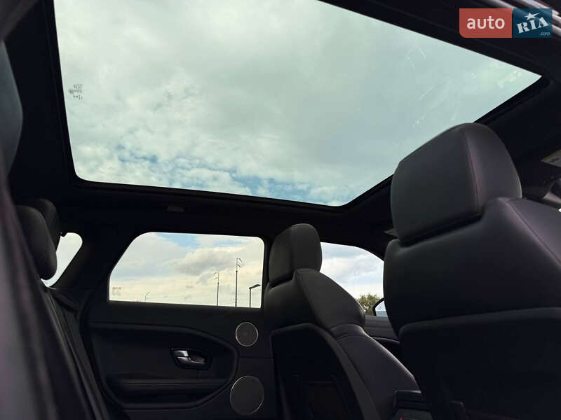 Внедорожник / Кроссовер Land Rover Range Rover Evoque 2015 в Киеве
