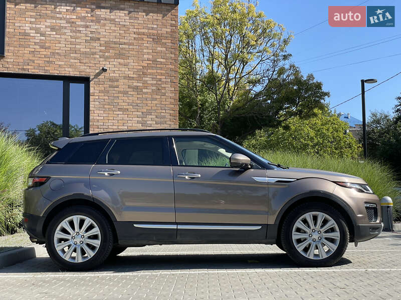 Внедорожник / Кроссовер Land Rover Range Rover Evoque 2017 в Ивано-Франковске