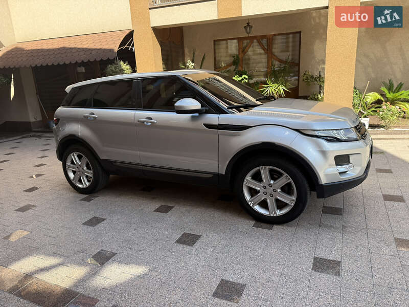 Внедорожник / Кроссовер Land Rover Range Rover Evoque 2015 в Тячеве