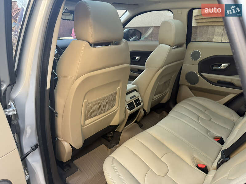 Внедорожник / Кроссовер Land Rover Range Rover Evoque 2015 в Тячеве