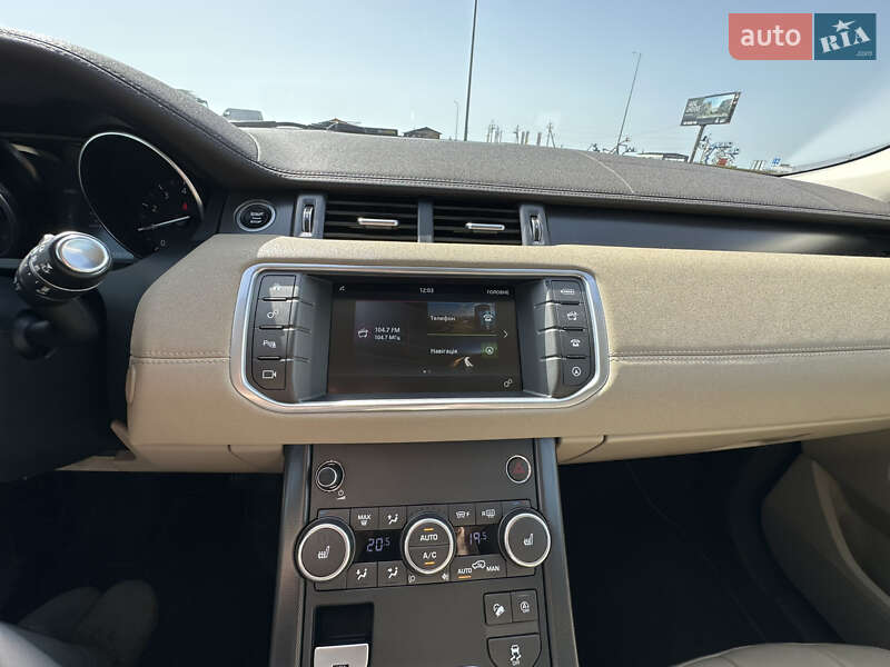Позашляховик / Кросовер Land Rover Range Rover Evoque 2018 в Львові