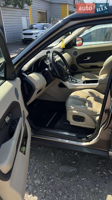 Внедорожник / Кроссовер Land Rover Range Rover Evoque 2015 в Одессе фото 7 Внедорожник / Кроссовер Land Rover Range Rover Evoque 2015 в Одессе
