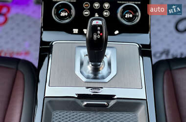 Внедорожник / Кроссовер Land Rover Range Rover Evoque 2019 в 
