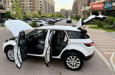 Внедорожник / Кроссовер Land Rover Range Rover Evoque 2017 в 