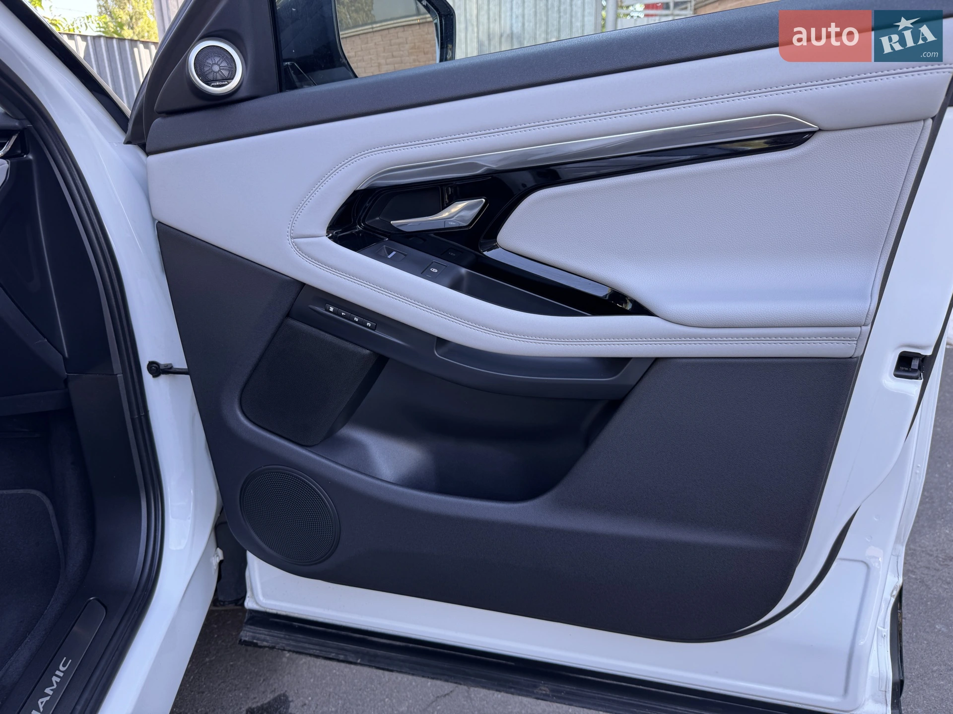 2019 Land Rover Range Rover Evoque - мініатюра 50