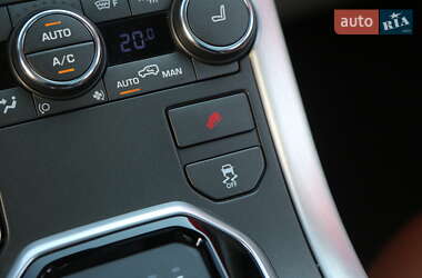 Позашляховик / Кросовер Land Rover Range Rover Evoque 2014 в  фото 23 Позашляховик / Кросовер Land Rover Range Rover Evoque 2014 в