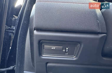 Внедорожник / Кроссовер Land Rover Range Rover Evoque 2012 в 