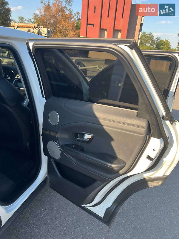 Внедорожник / Кроссовер Land Rover Range Rover Evoque 2018 в Кривом Роге фото 13 Внедорожник / Кроссовер Land Rover Range Rover Evoque 2018 в Кривом Роге