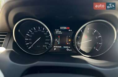 Внедорожник / Кроссовер Land Rover Range Rover Evoque 2013 в 