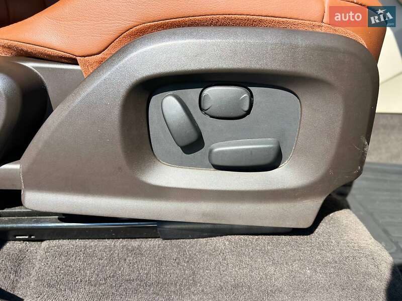 Внедорожник / Кроссовер Land Rover Range Rover Evoque 2013 в Киеве фото 20 Внедорожник / Кроссовер Land Rover Range Rover Evoque 2013 в Киеве