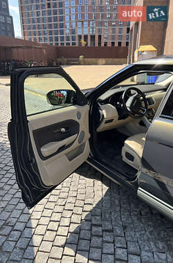 Внедорожник / Кроссовер Land Rover Range Rover Evoque 2012 в 