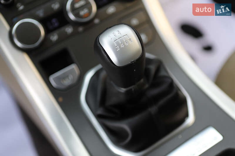 Позашляховик / Кросовер Land Rover Range Rover Evoque 2014 в Дрогобичі
