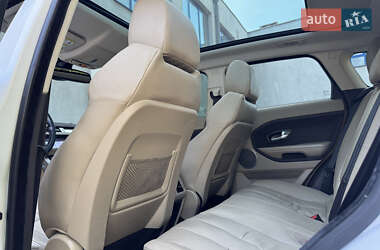 Позашляховик / Кросовер Land Rover Range Rover Evoque 2015 в 