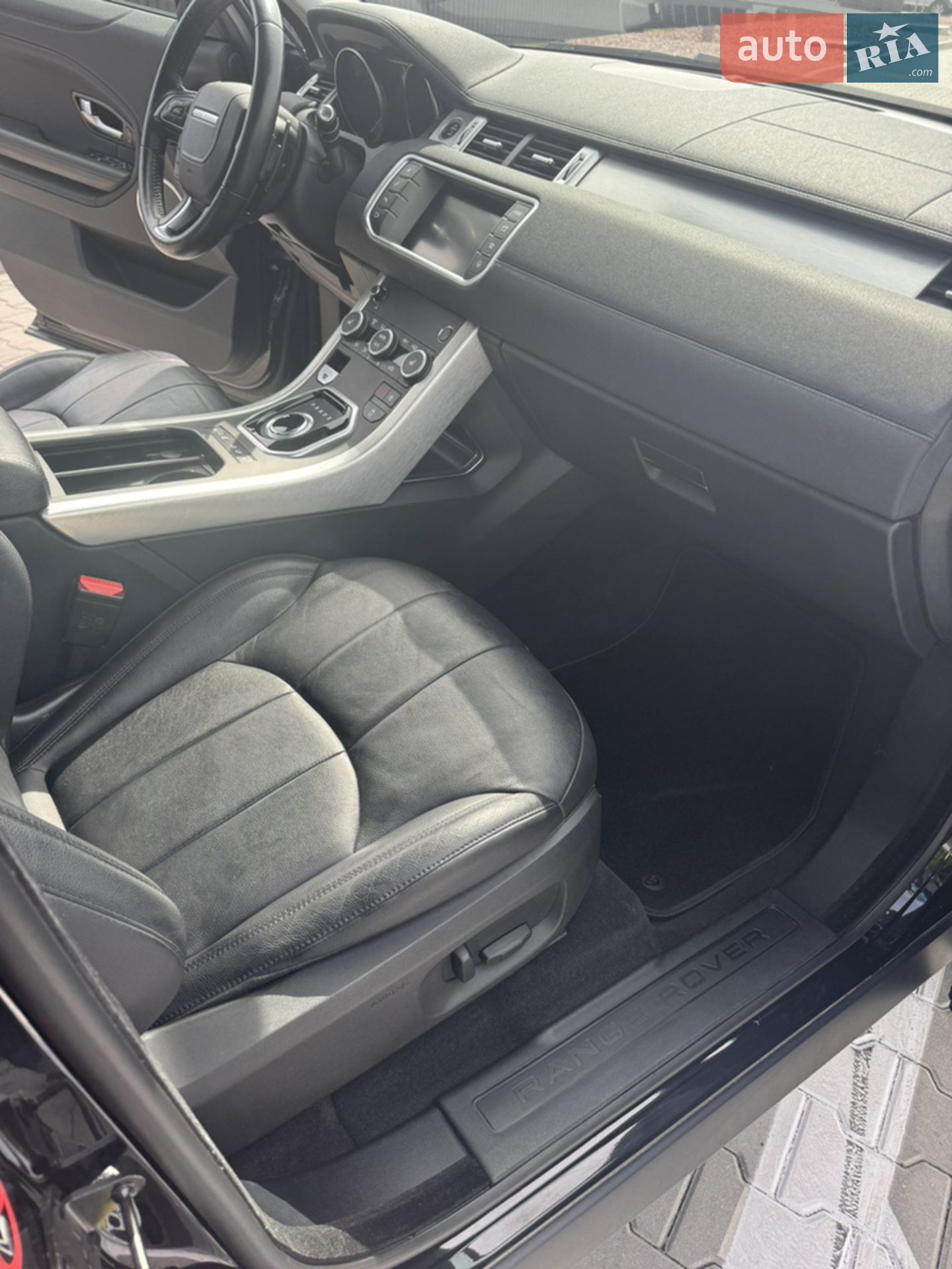 2018 Land Rover Range Rover Evoque - мініатюра 29