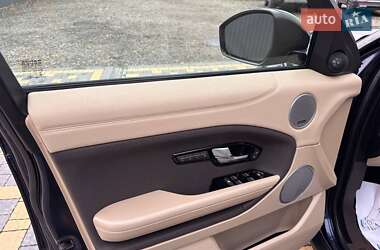 Внедорожник / Кроссовер Land Rover Range Rover Evoque 2016 в 