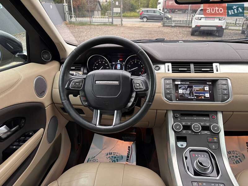 Внедорожник / Кроссовер Land Rover Range Rover Evoque 2016 в Львове