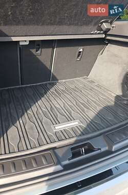 Внедорожник / Кроссовер Land Rover Range Rover Evoque 2020 в 