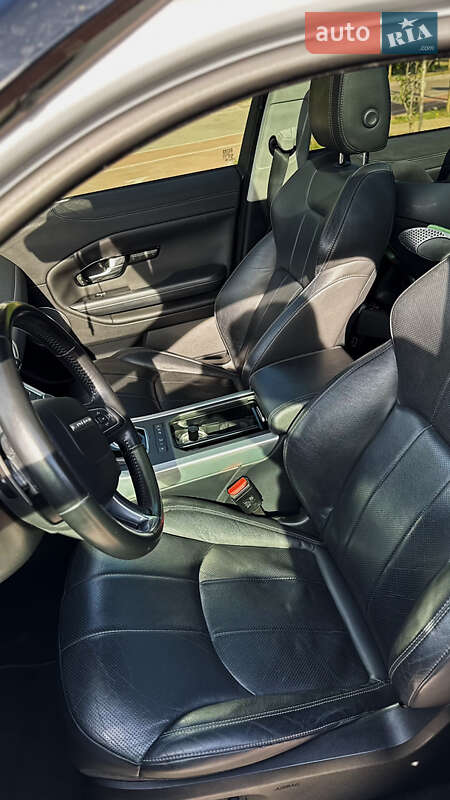 Внедорожник / Кроссовер Land Rover Range Rover Evoque 2017 в Житомире фото 9 Внедорожник / Кроссовер Land Rover Range Rover Evoque 2017 в Житомире