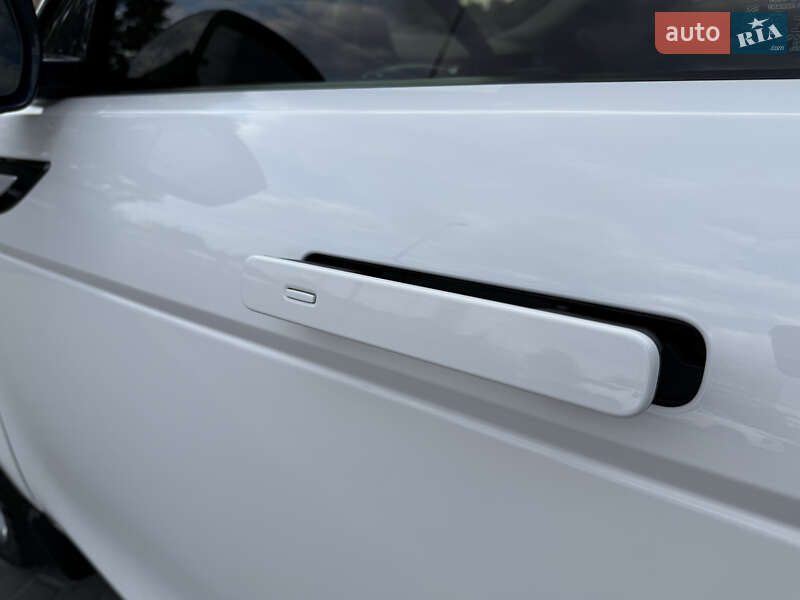 Позашляховик / Кросовер Land Rover Range Rover Evoque 2019 в Харкові