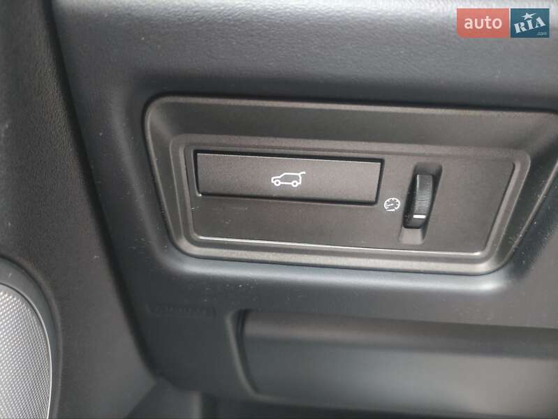 Внедорожник / Кроссовер Land Rover Range Rover Evoque 2012 в Калуше фото 36 Внедорожник / Кроссовер Land Rover Range Rover Evoque 2012 в Калуше