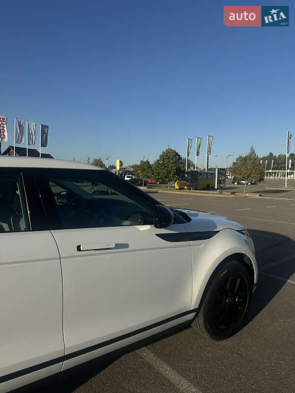 Внедорожник / Кроссовер Land Rover Range Rover Evoque 2023 в Киеве