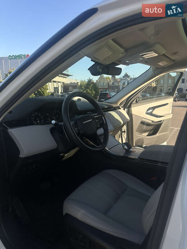 Внедорожник / Кроссовер Land Rover Range Rover Evoque 2023 в Киеве