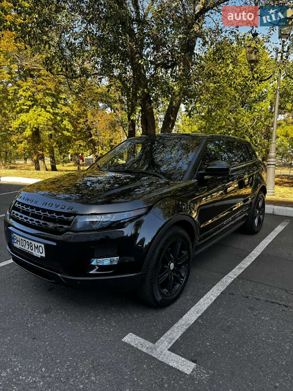 Внедорожник / Кроссовер Land Rover Range Rover Evoque 2015 в 