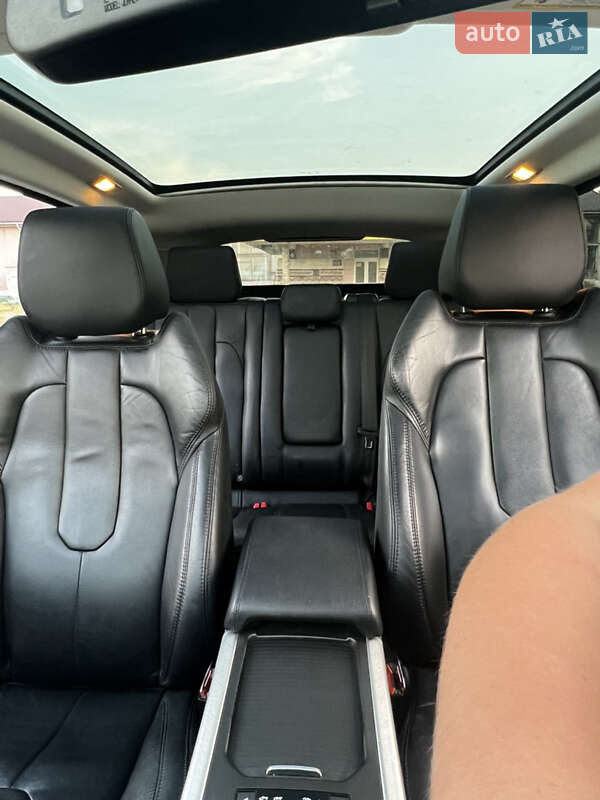 Внедорожник / Кроссовер Land Rover Range Rover Evoque 2015 в Христиновке фото 3 Внедорожник / Кроссовер Land Rover Range Rover Evoque 2015 в Христиновке