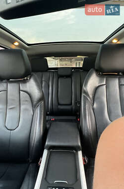 Позашляховик / Кросовер Land Rover Range Rover Evoque 2015 в 