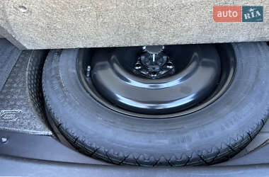 Позашляховик / Кросовер Land Rover Range Rover Evoque 2011 в 
