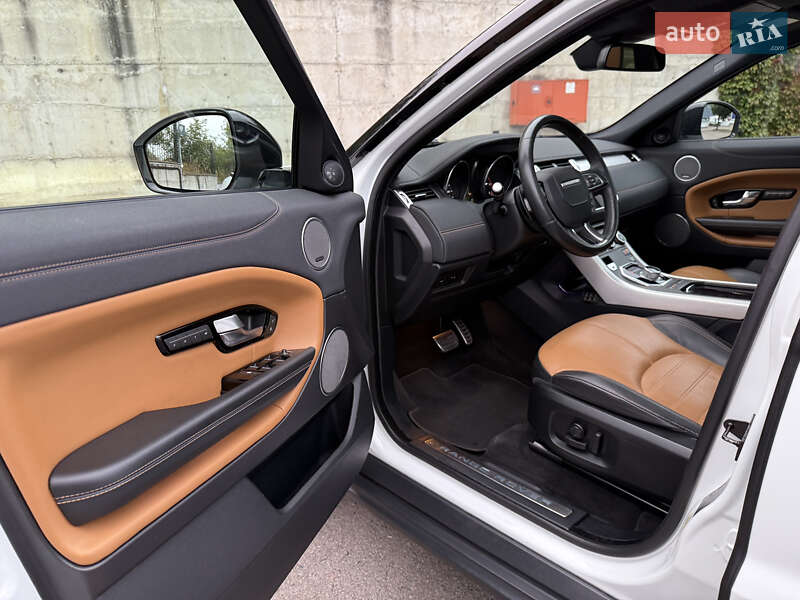 Внедорожник / Кроссовер Land Rover Range Rover Evoque 2015 в Ровно