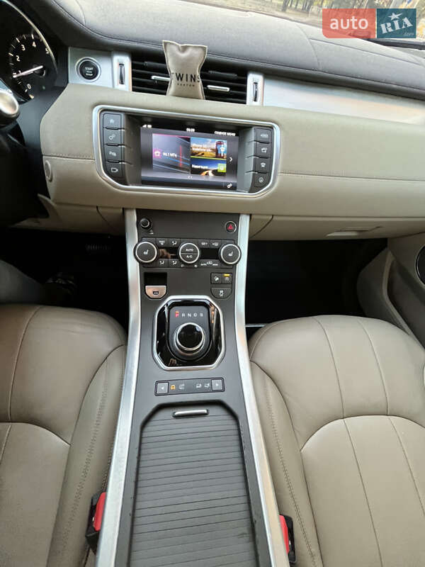 Внедорожник / Кроссовер Land Rover Range Rover Evoque 2016 в Днепре