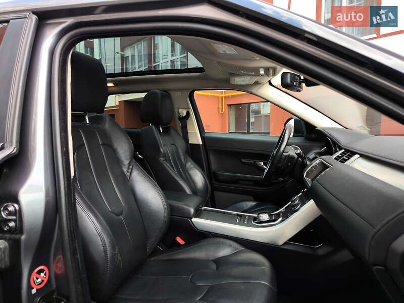 Внедорожник / Кроссовер Land Rover Range Rover Evoque 2015 в Ивано-Франковске